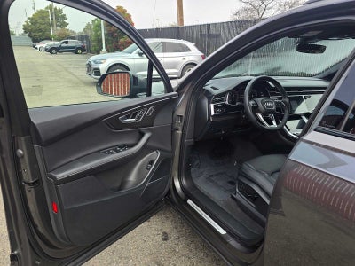 2026 Audi Q7 Premium Plus