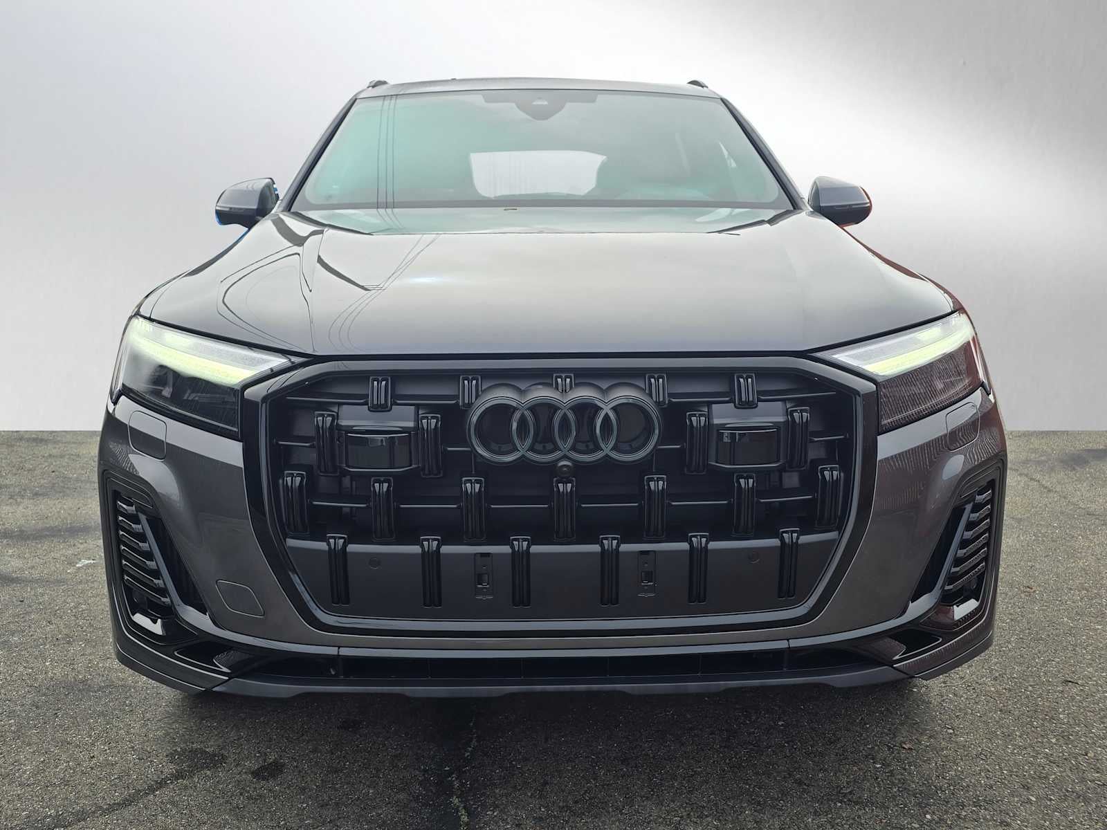 2026 Audi Q7 Premium Plus
