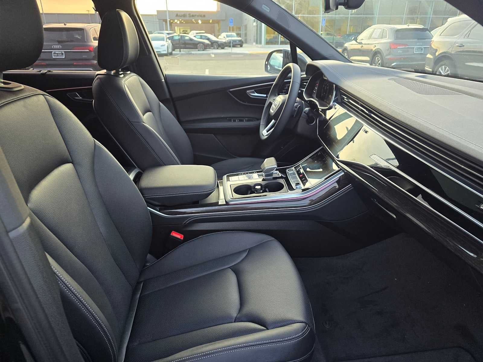 2026 Audi Q7 Premium Plus