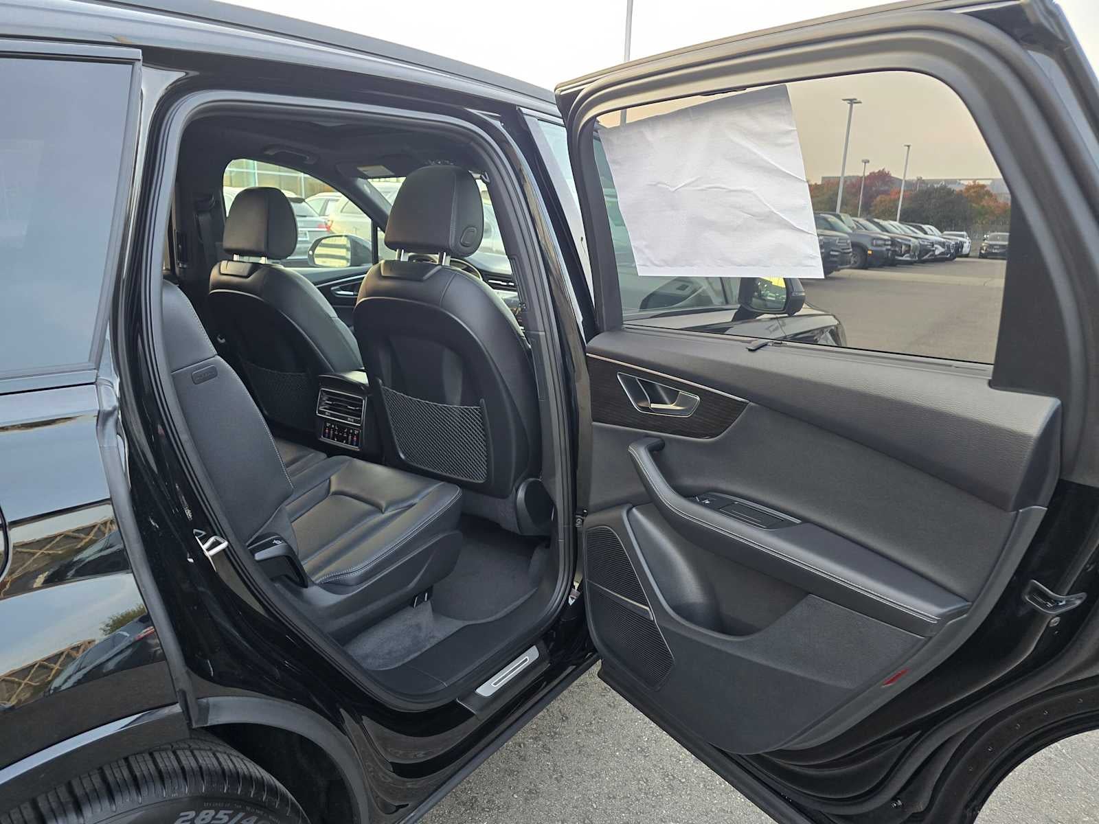 2026 Audi Q7 Premium Plus