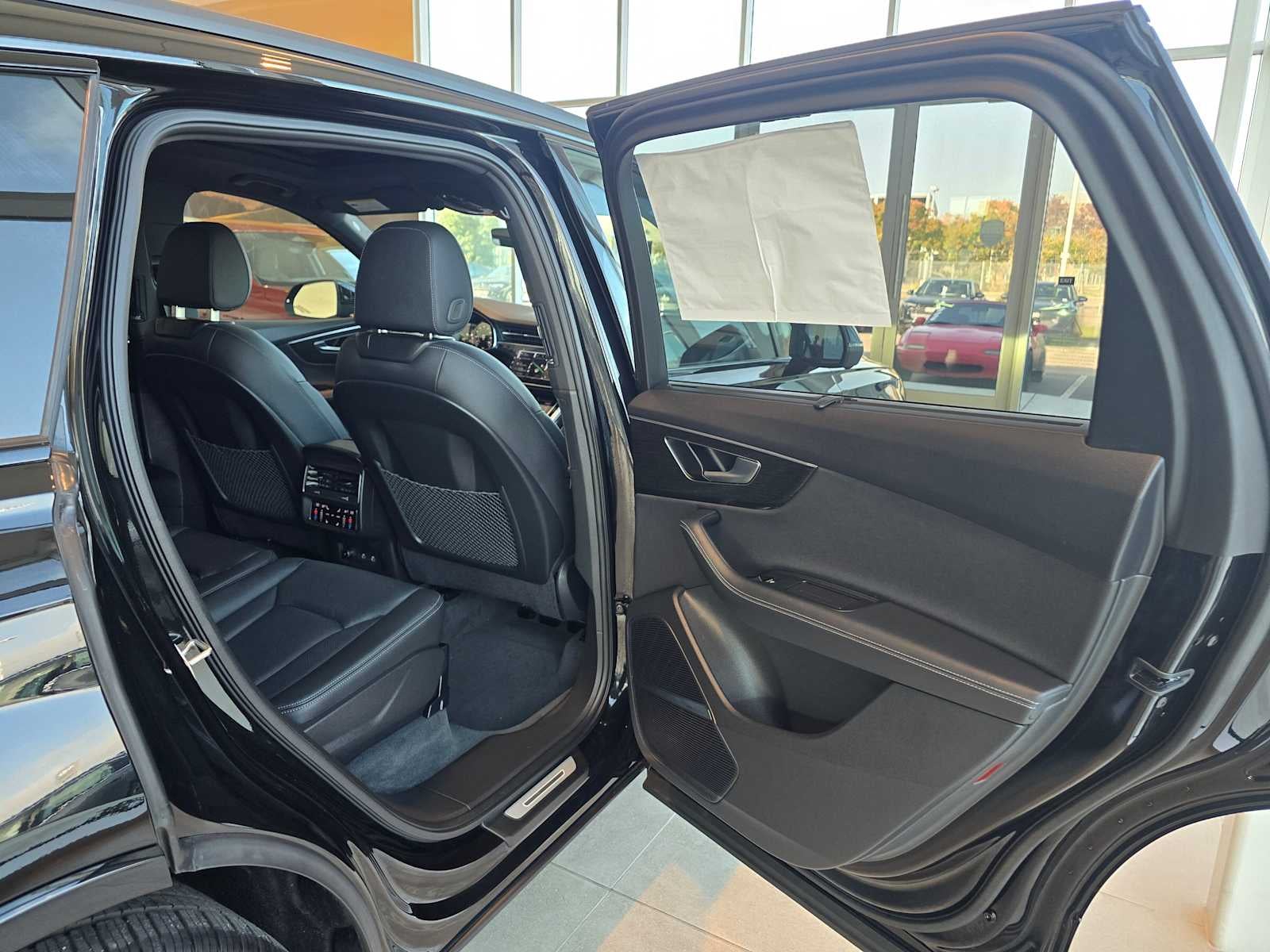 2026 Audi Q7 Premium Plus