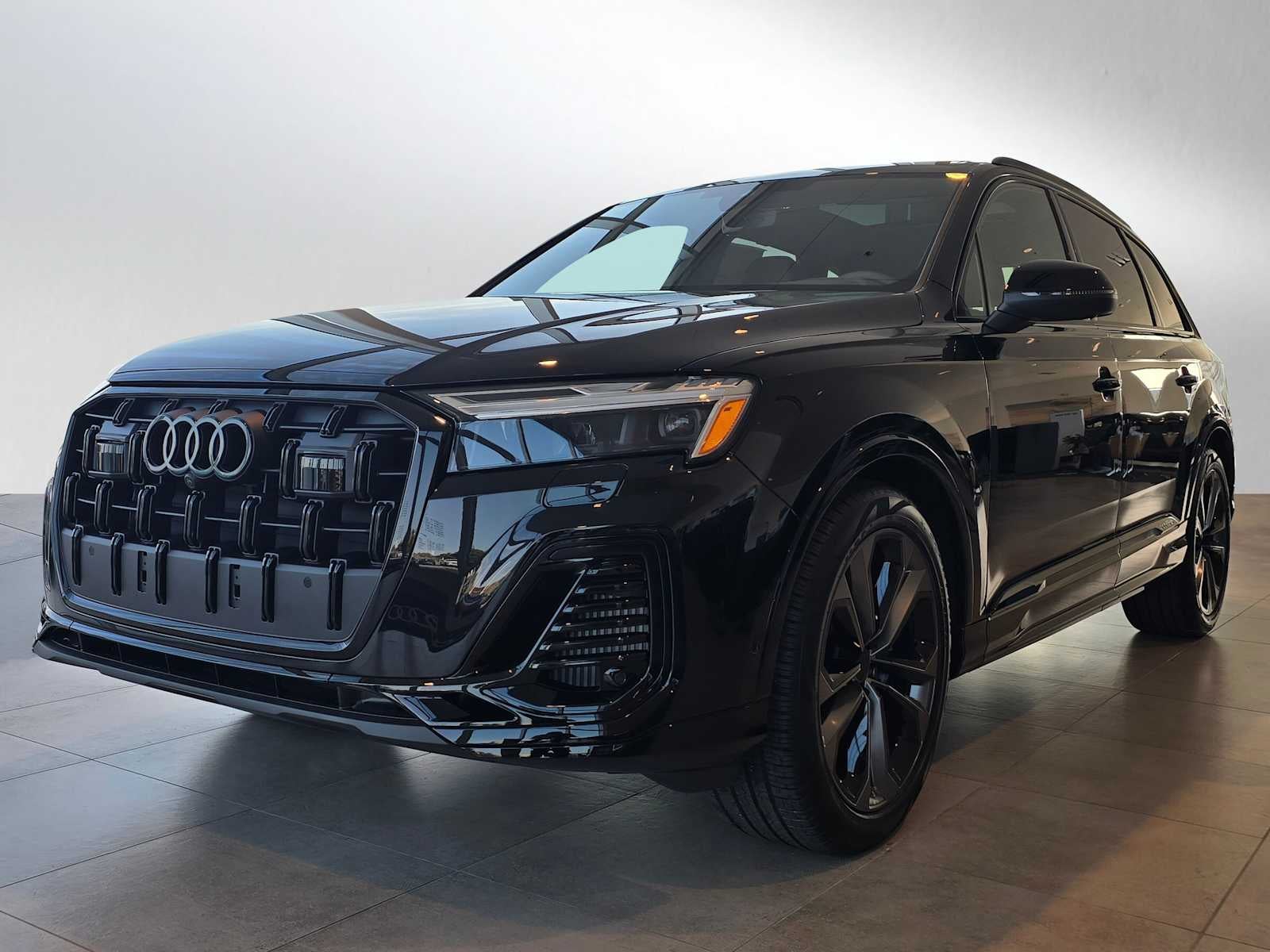 2026 Audi Q7 Premium Plus