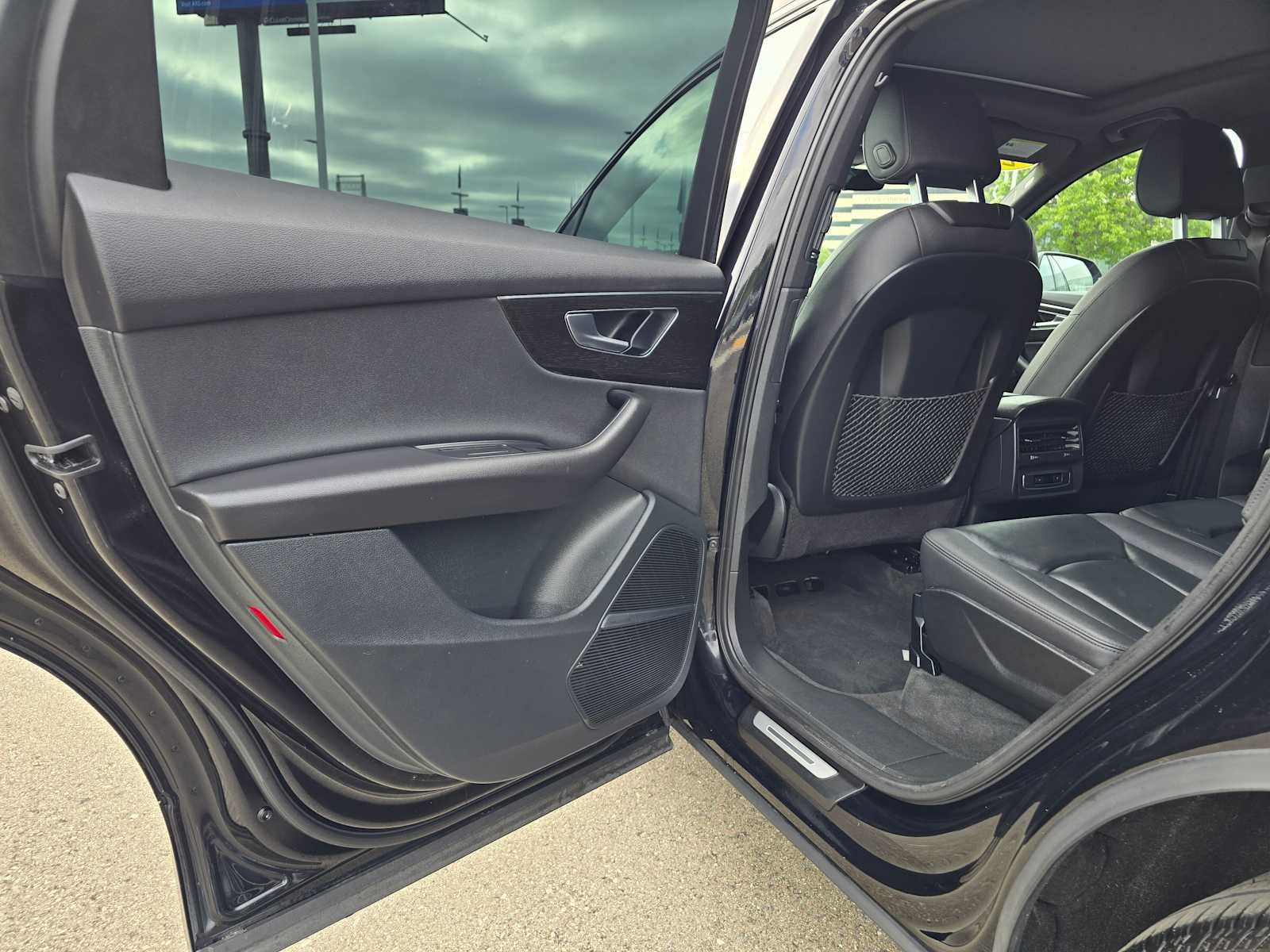 2021 Audi Q7 Premium Plus