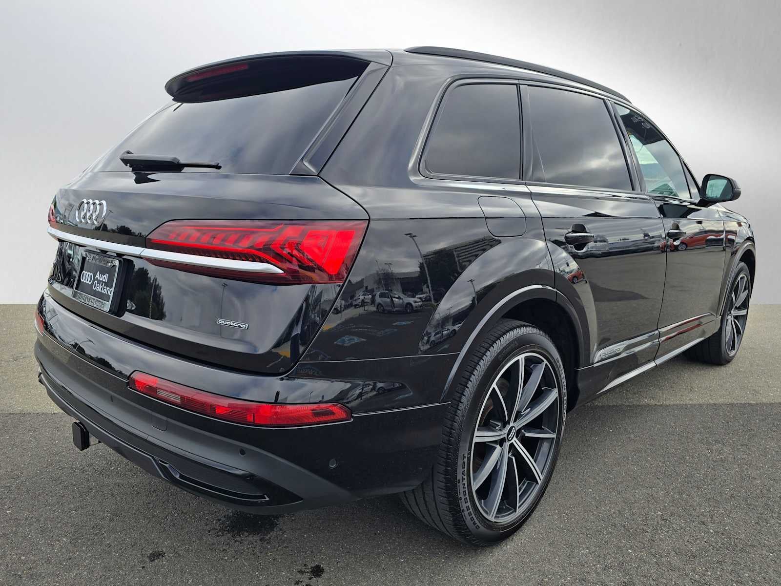 2021 Audi Q7 Premium Plus