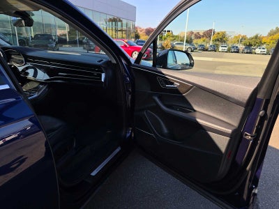 2024 Audi Q7 Premium Plus