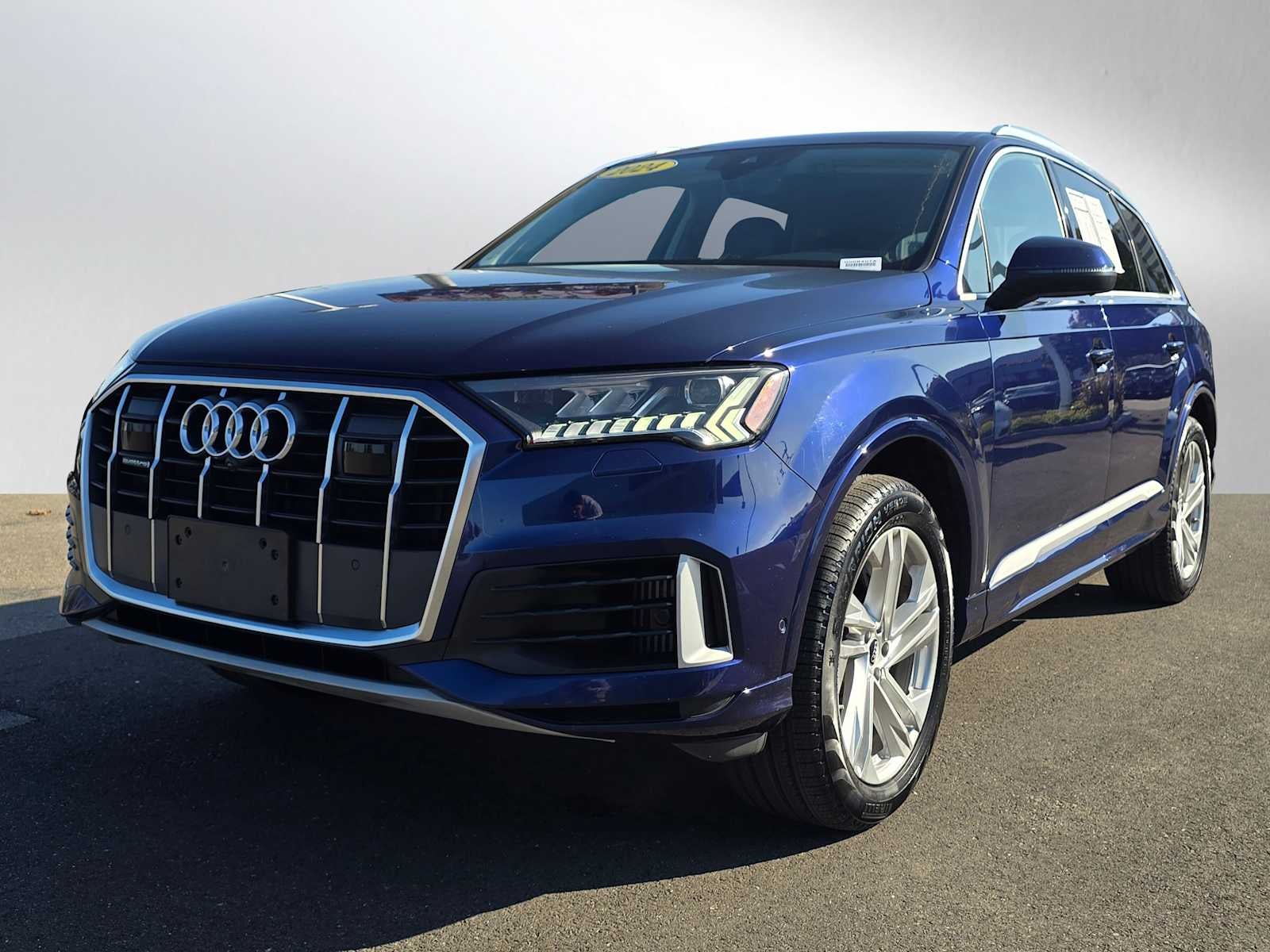 2024 Audi Q7 Premium Plus