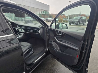 2024 Audi Q7 Premium Plus