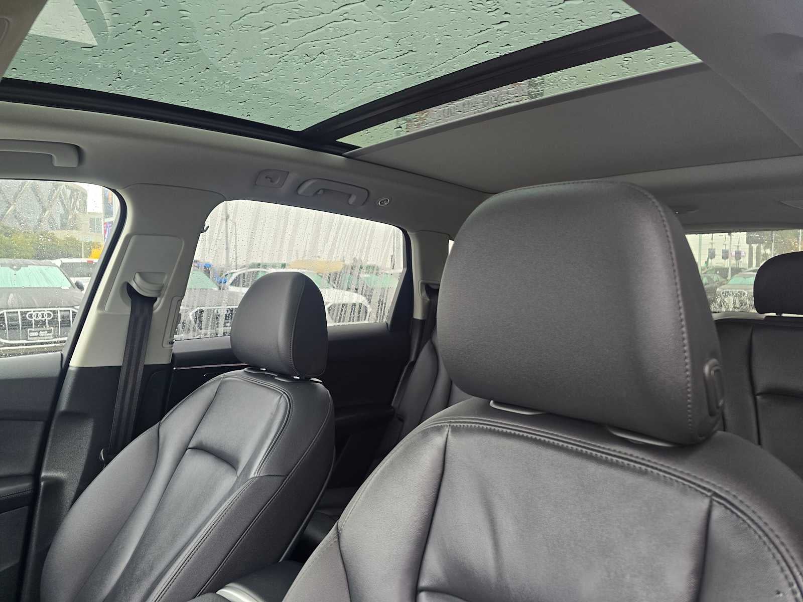 2024 Audi Q7 Premium Plus