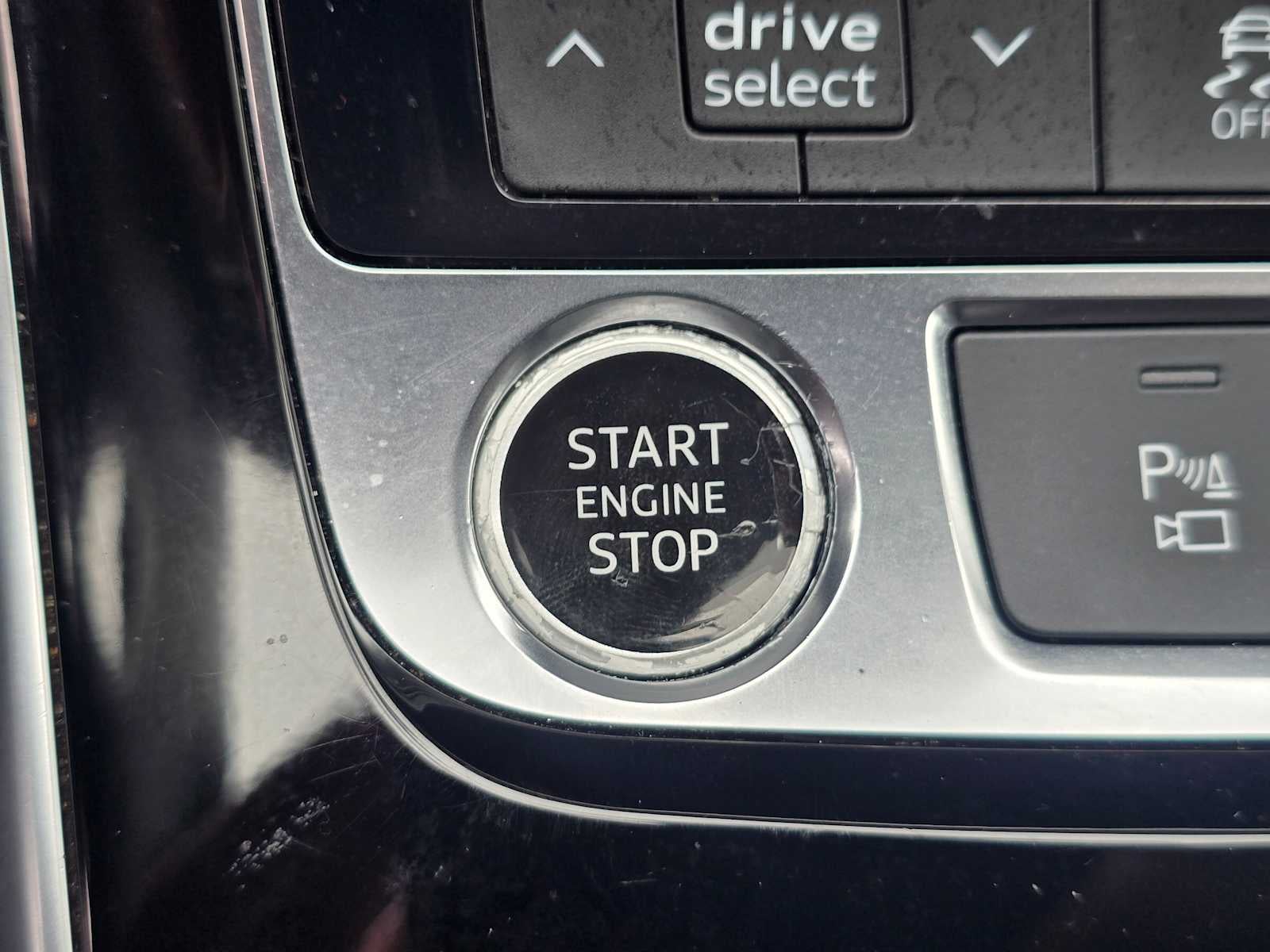 2024 Audi Q7 Premium Plus