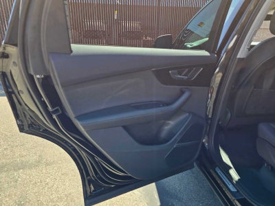 2023 Audi Q7 Premium Plus