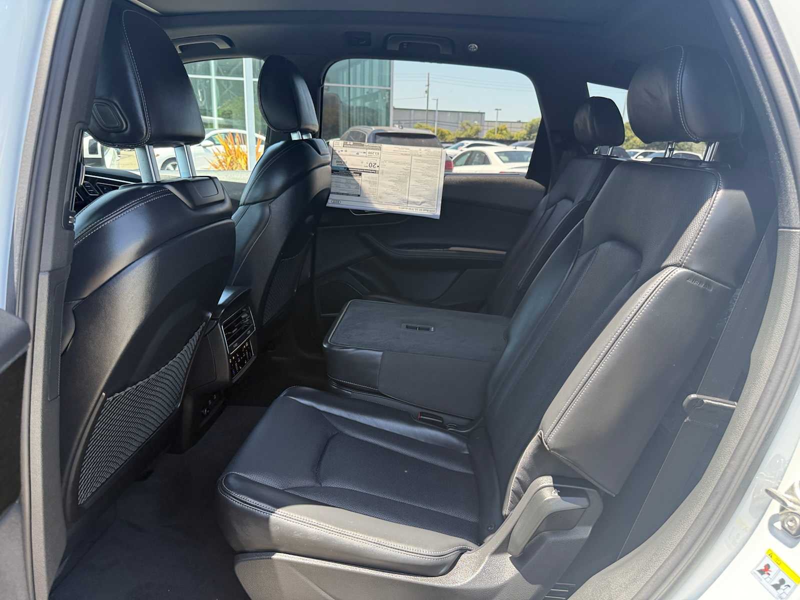 2025 Audi Q7 Prestige