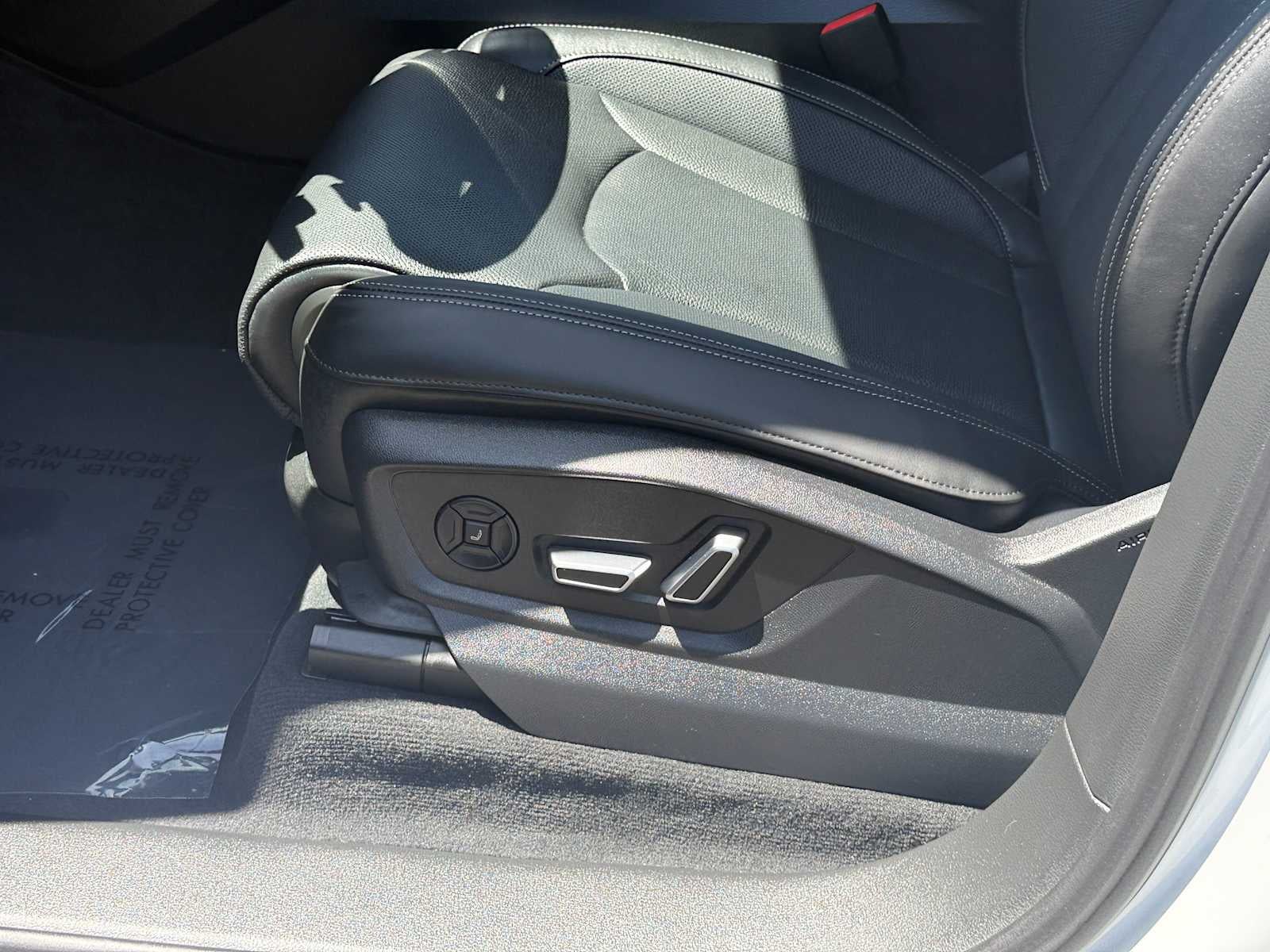 2025 Audi Q7 Prestige