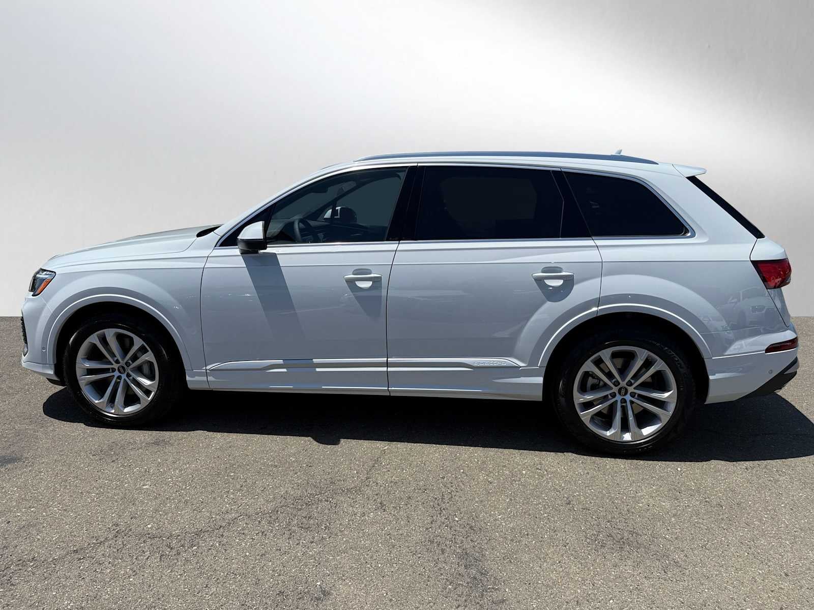 2025 Audi Q7 Prestige
