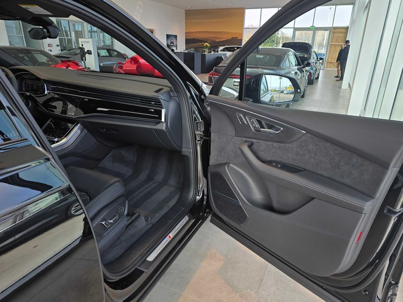 2026 Audi SQ7 Prestige