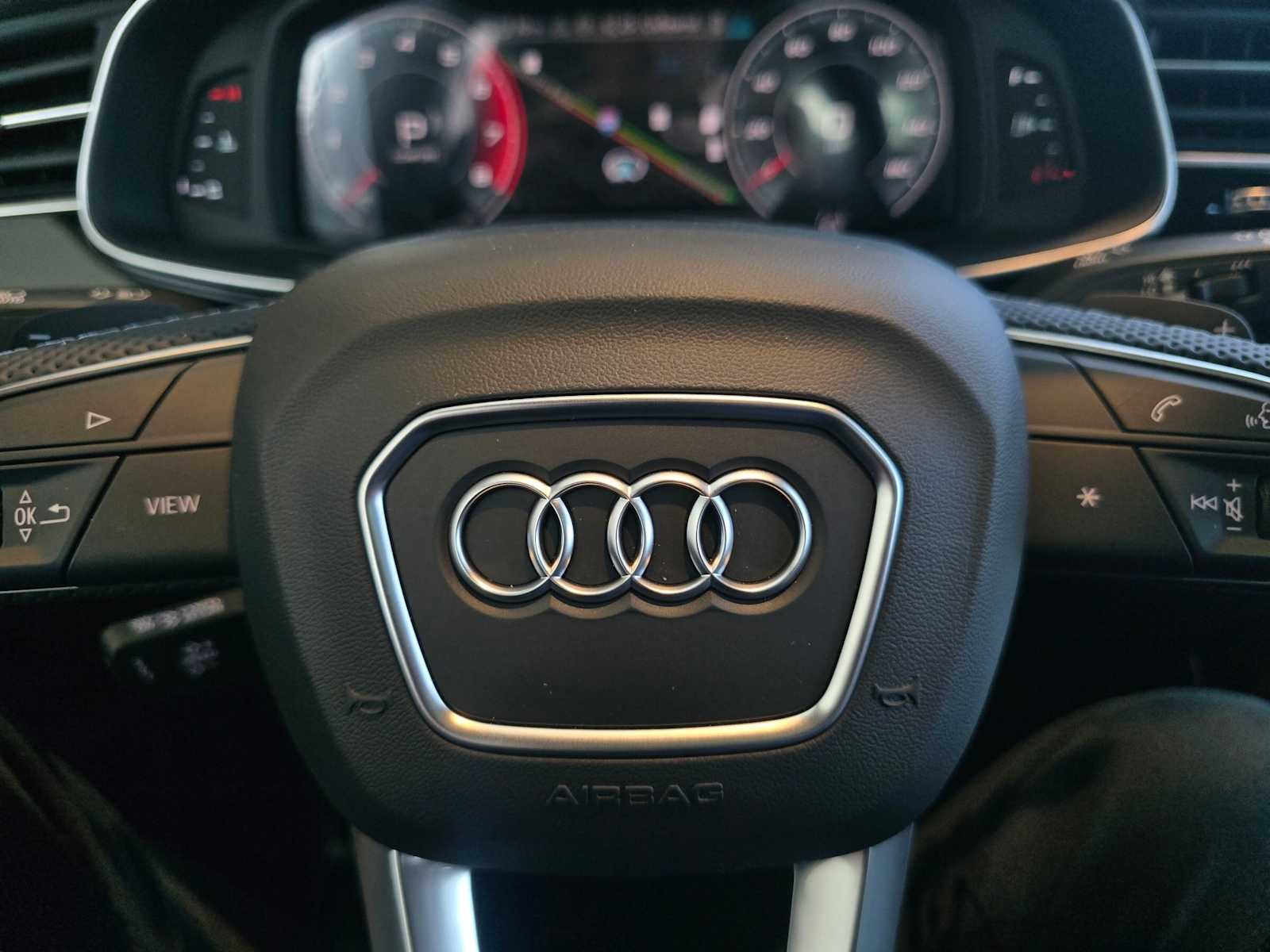 2026 Audi SQ7 Prestige