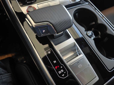 2026 Audi SQ7 Prestige