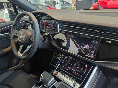 2026 Audi SQ7 Prestige
