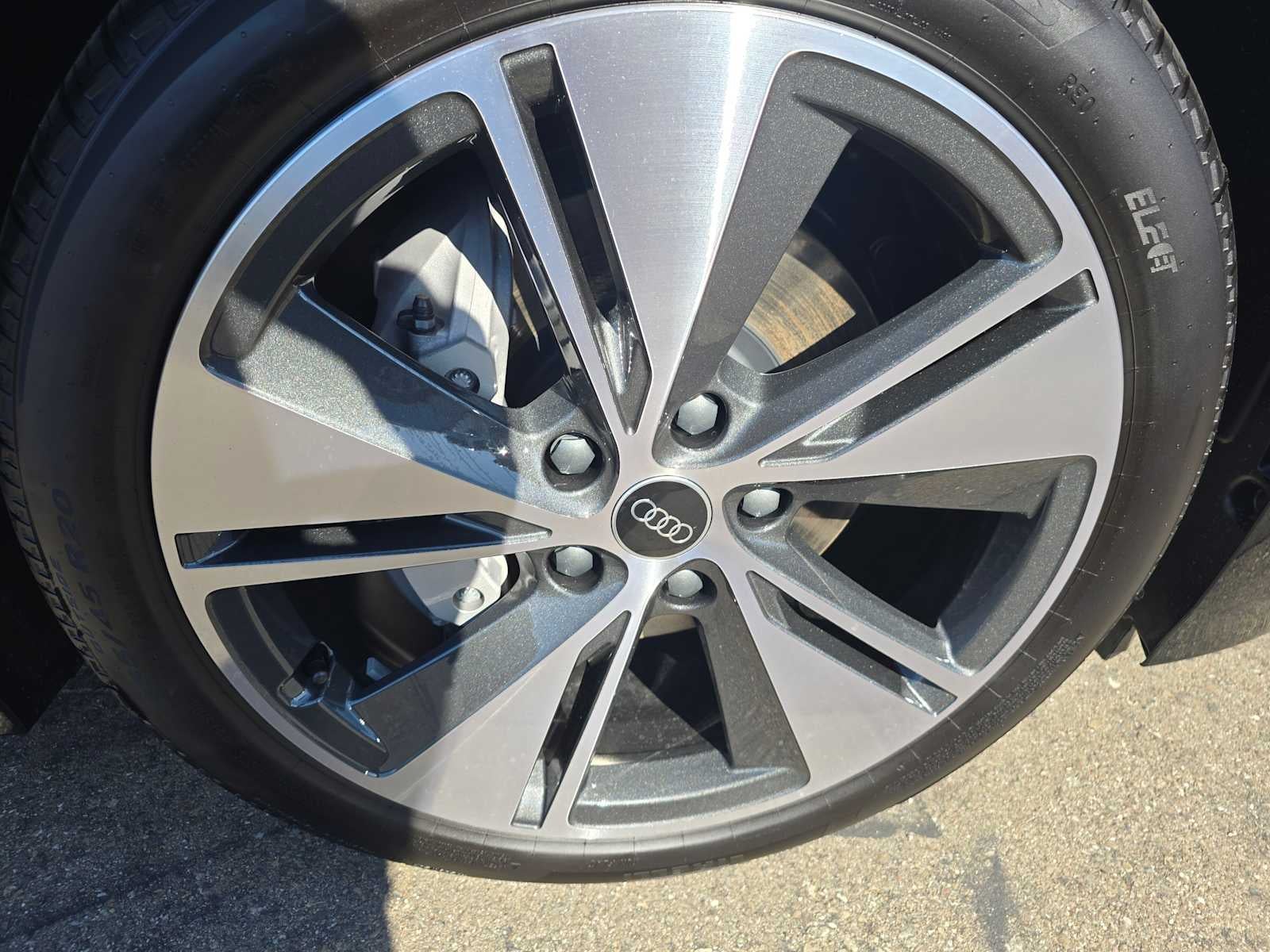 2025 Audi A6 e-tron Premium Plus