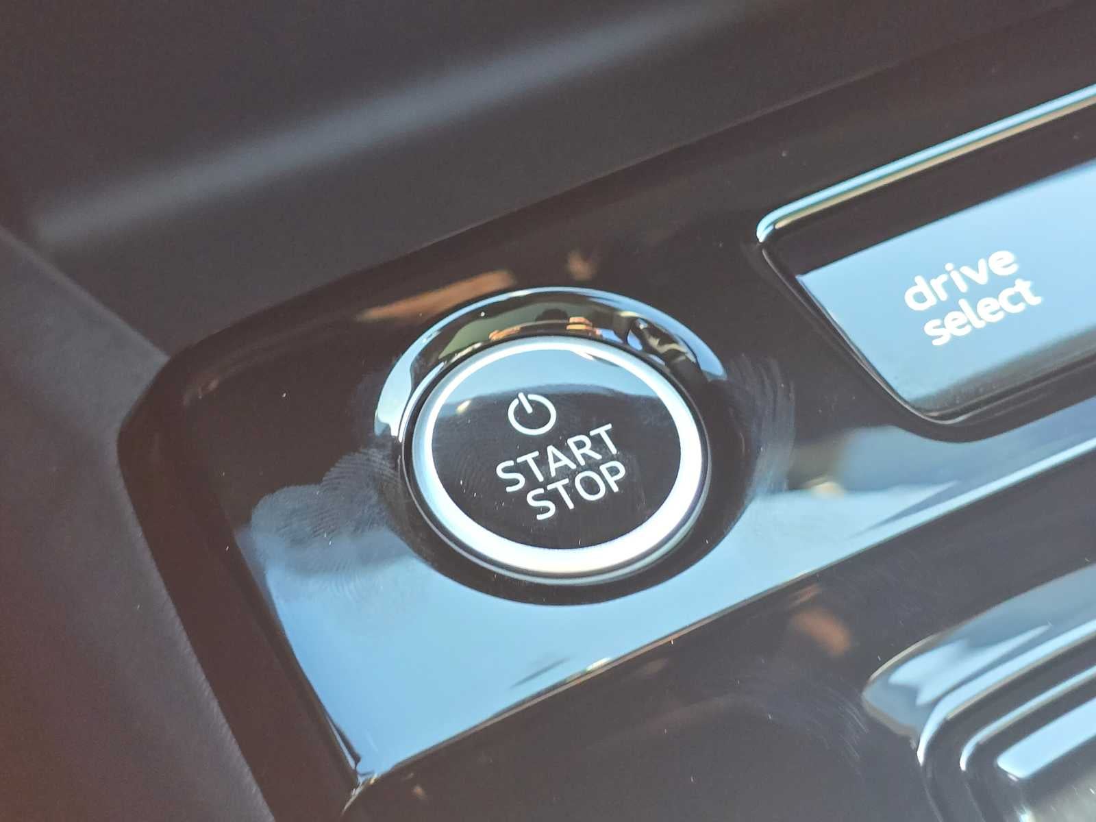 2025 Audi A6 e-tron Premium Plus