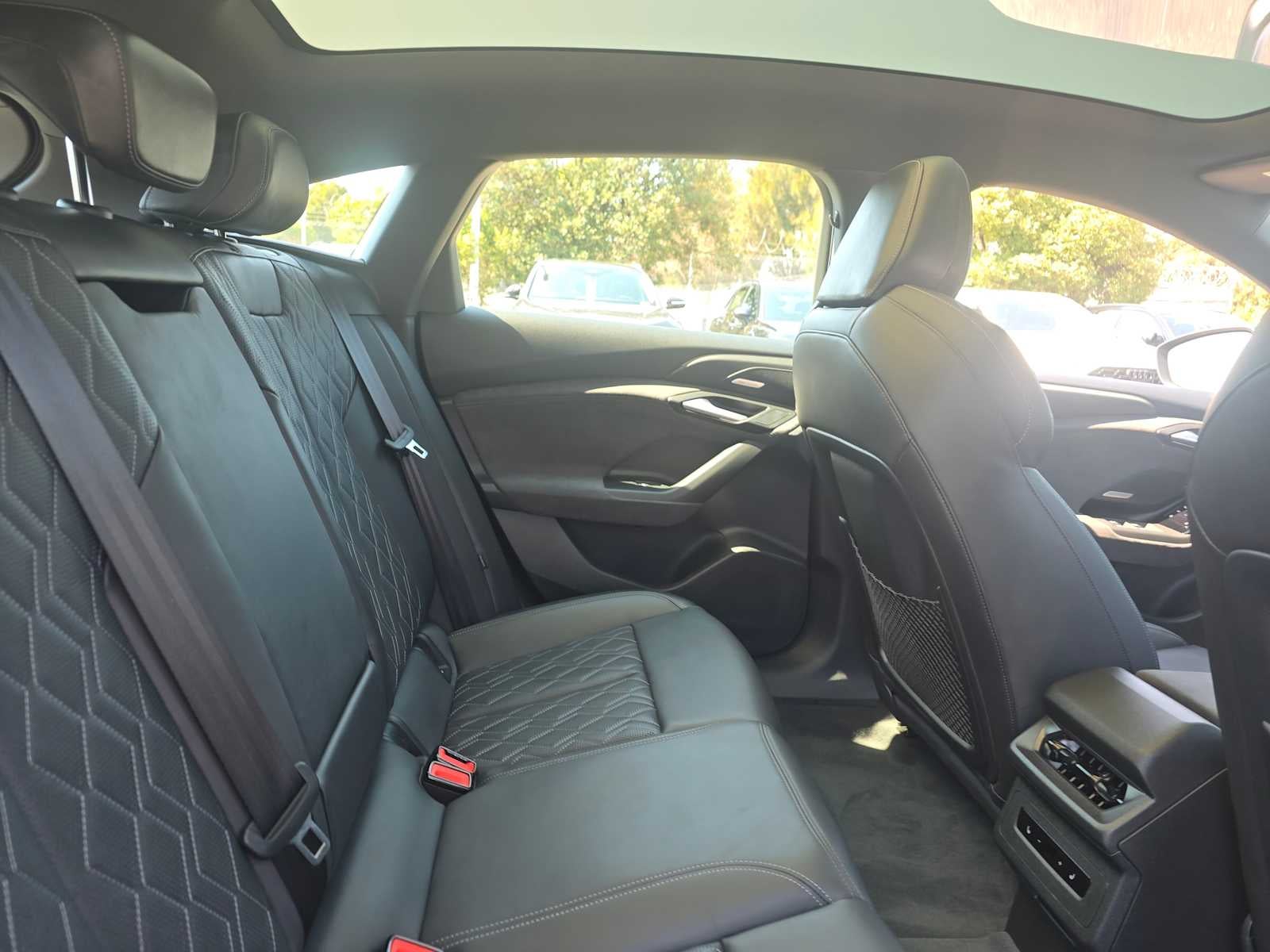 2025 Audi S6 e-tron Premium Plus