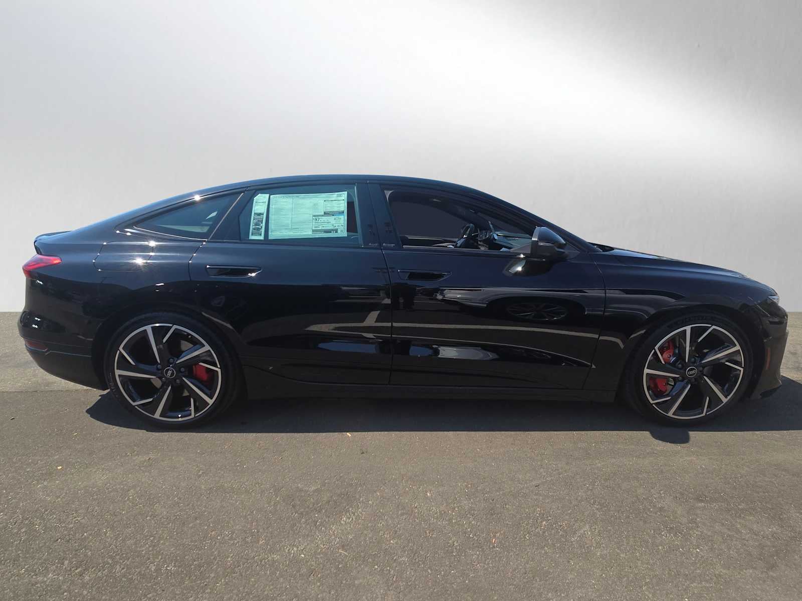 2025 Audi S6 e-tron Premium Plus