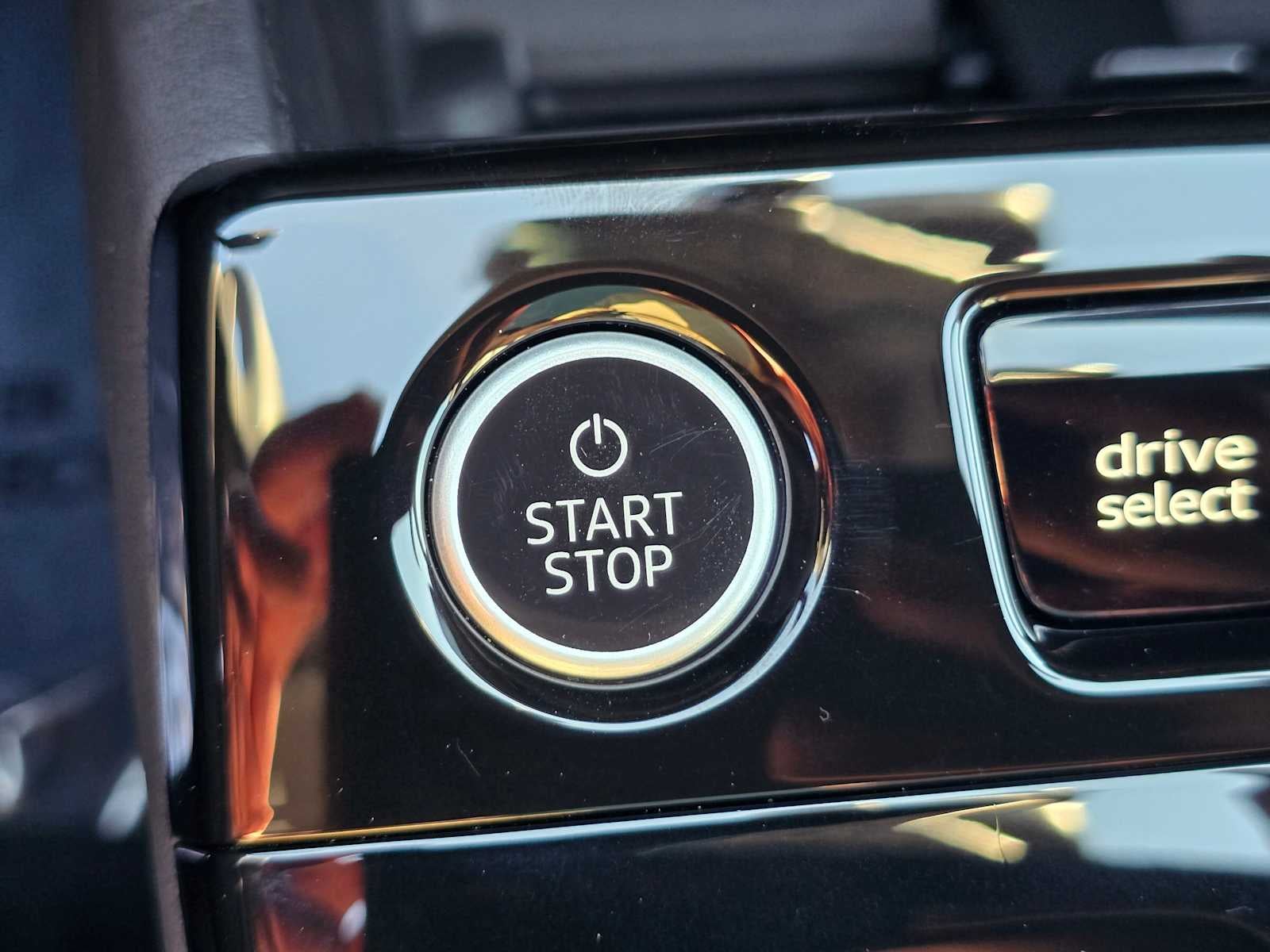 2025 Audi A6 e-tron Prestige