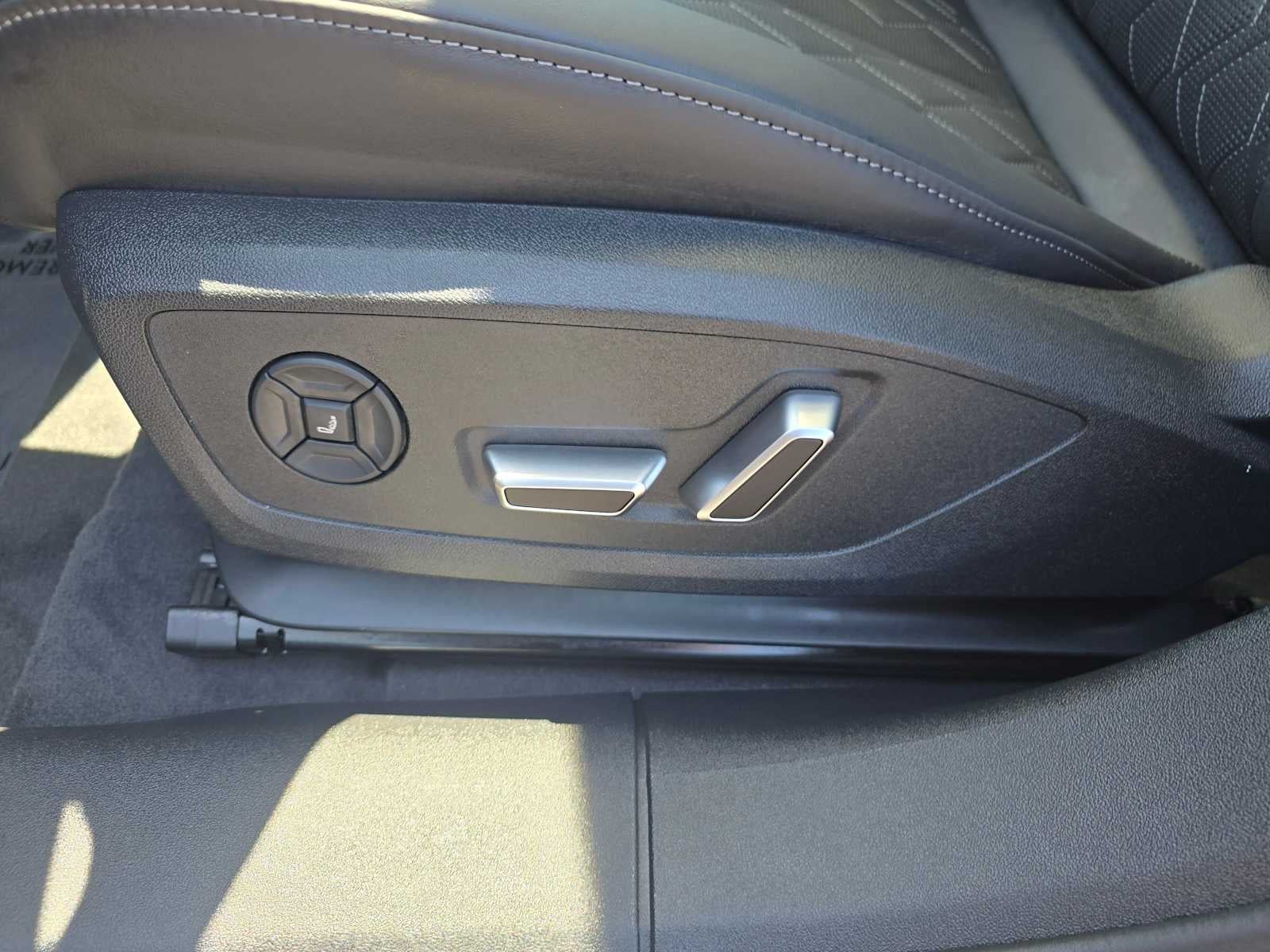 2025 Audi S6 e-tron Prestige