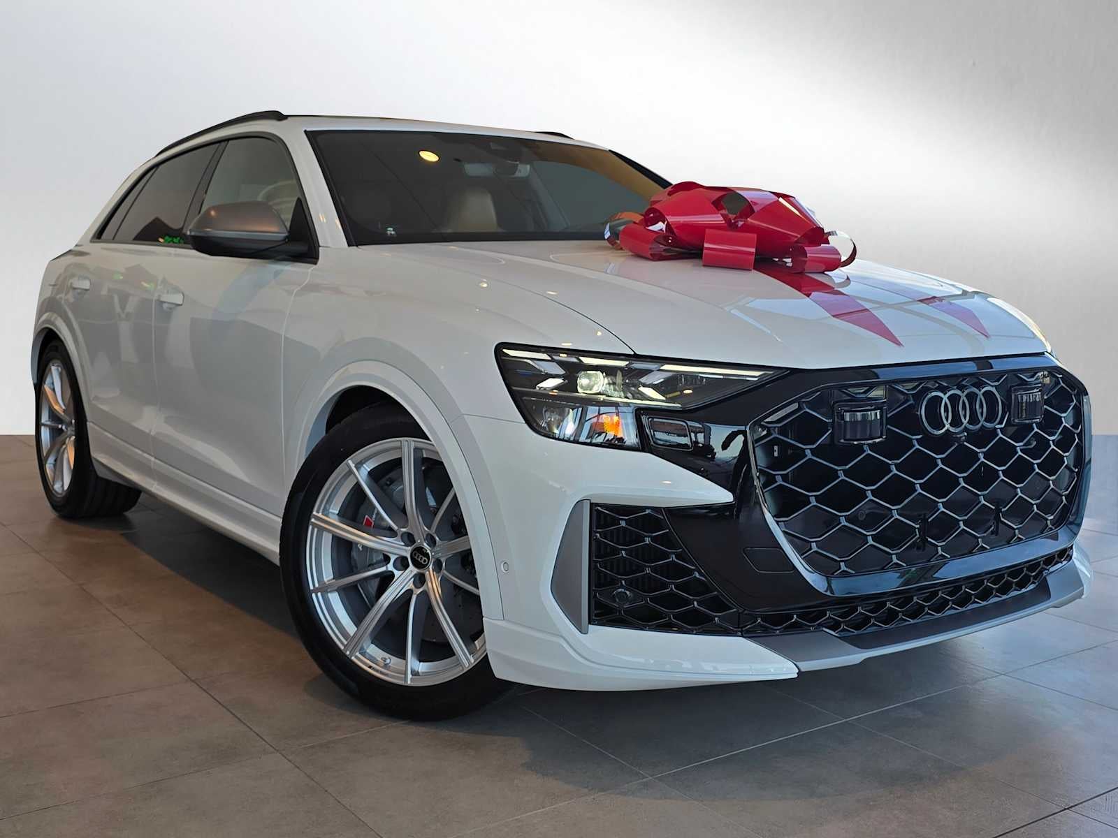 2026 Audi RS Q8 performance