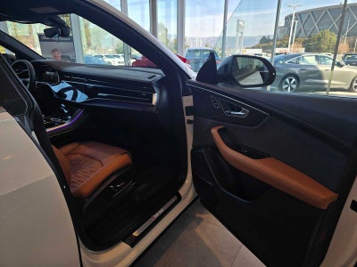 2026 Audi RS Q8 performance