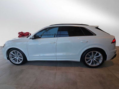 2026 Audi RS Q8 performance