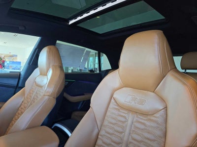 2026 Audi RS Q8 performance