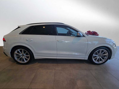 2026 Audi RS Q8 performance