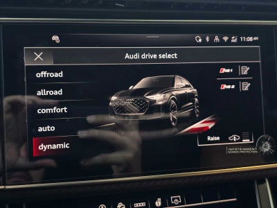 2026 Audi RS Q8 performance