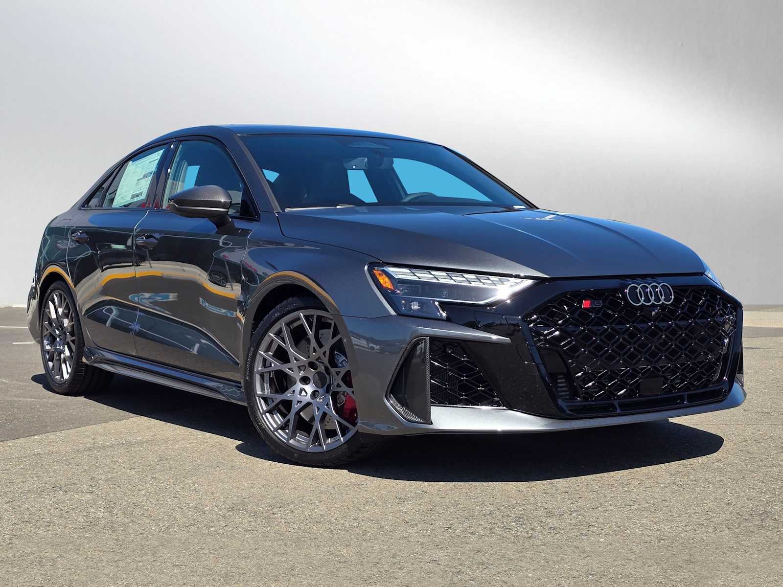 2026 Audi RS 3 2.5 TFSI quattro S tronic's photo