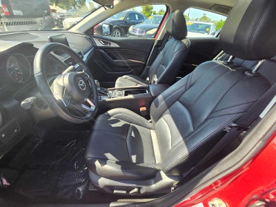 2017 Mazda Mazda3 5-Door Touring 2.5