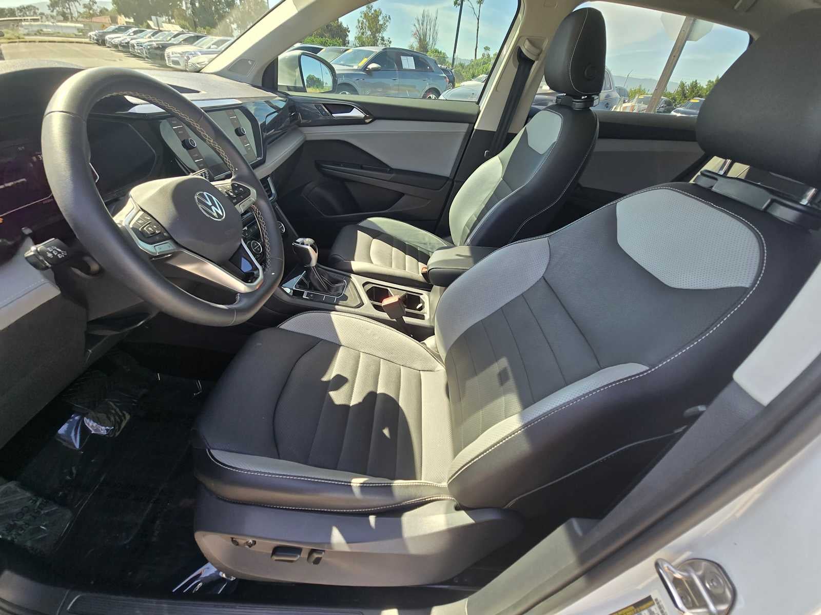 2022 Volkswagen Taos SEL