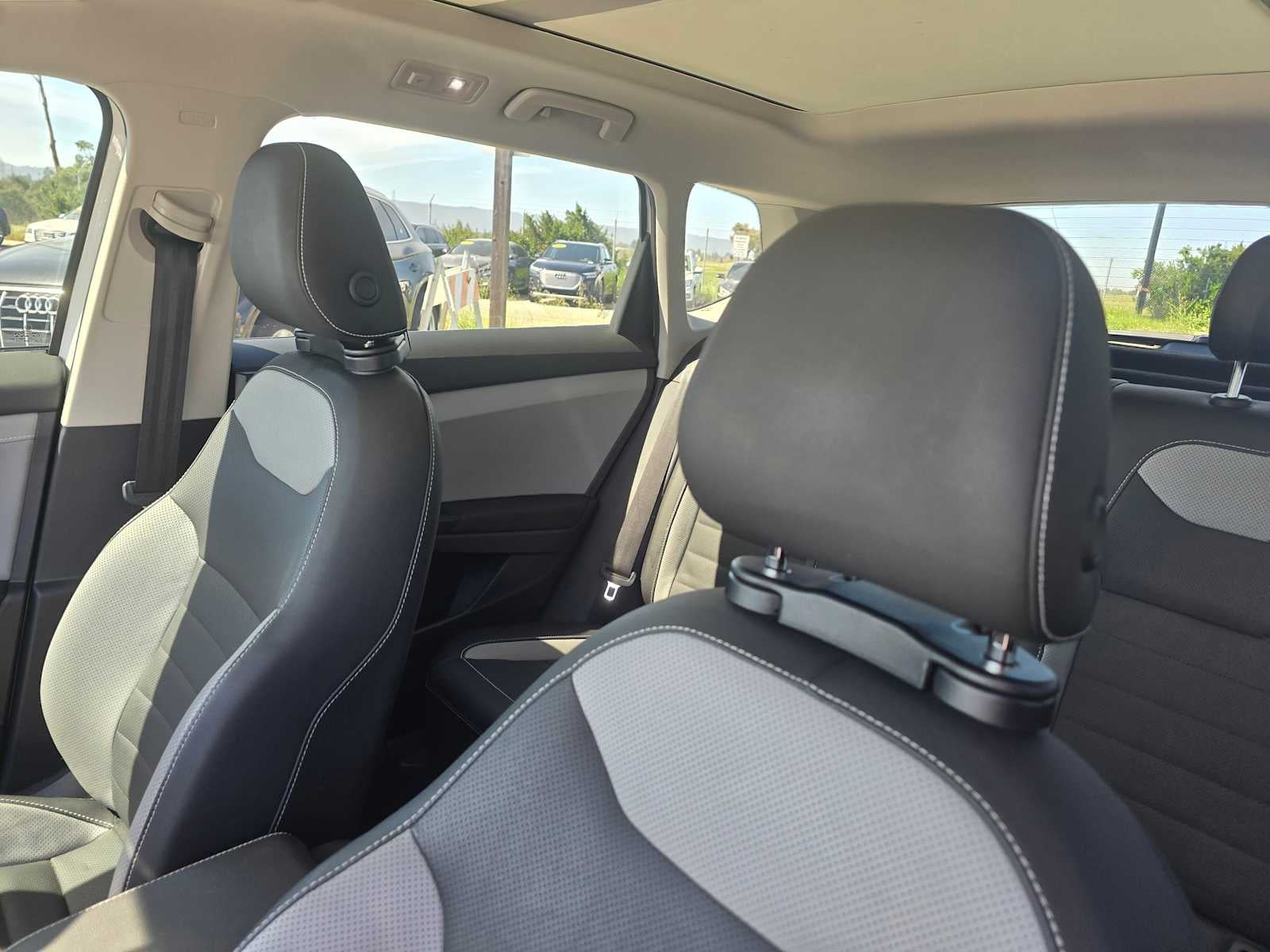 2022 Volkswagen Taos SEL