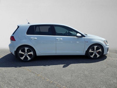2015 Volkswagen Golf GTI SE