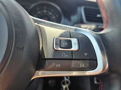 2015 Volkswagen Golf GTI SE