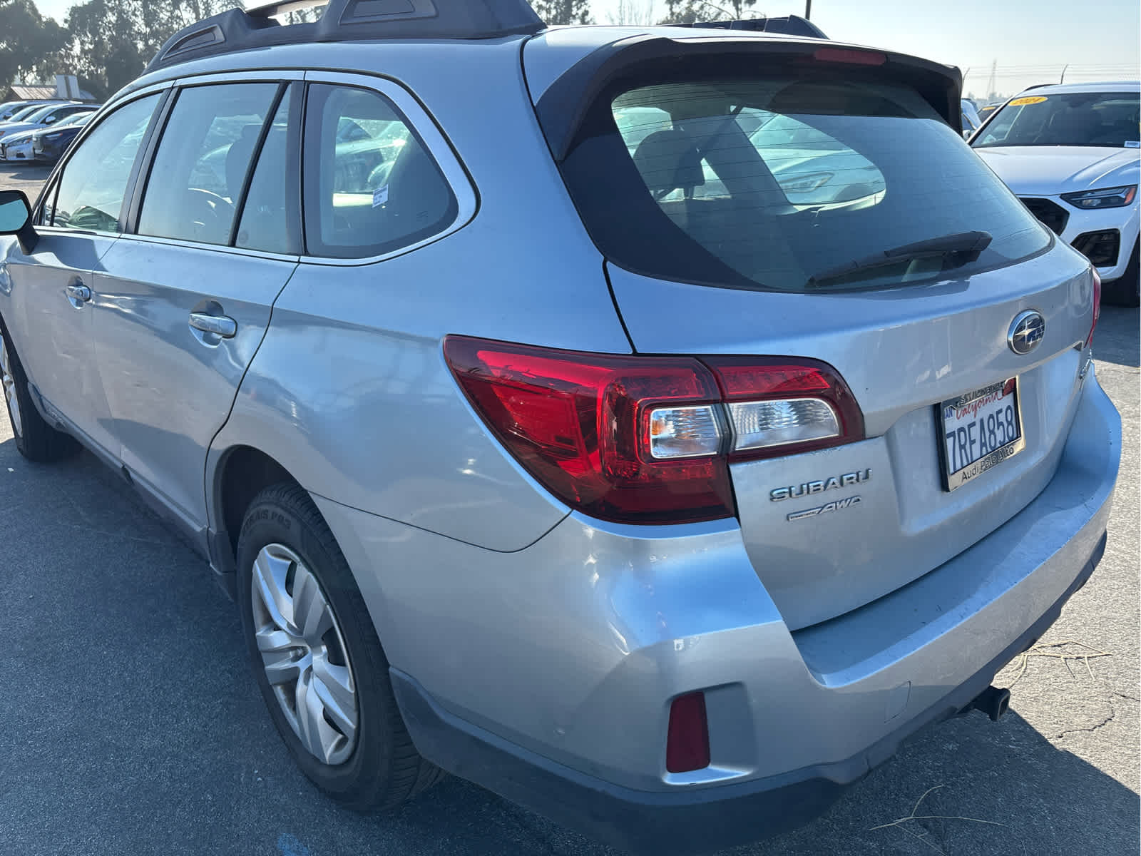2016 Subaru Outback 2.5i