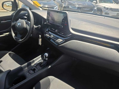 2020 Toyota C-HR LE