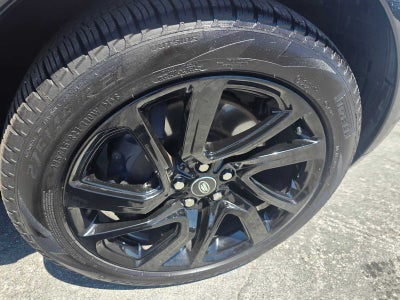 2025 Land Rover Discovery Dynamic SE