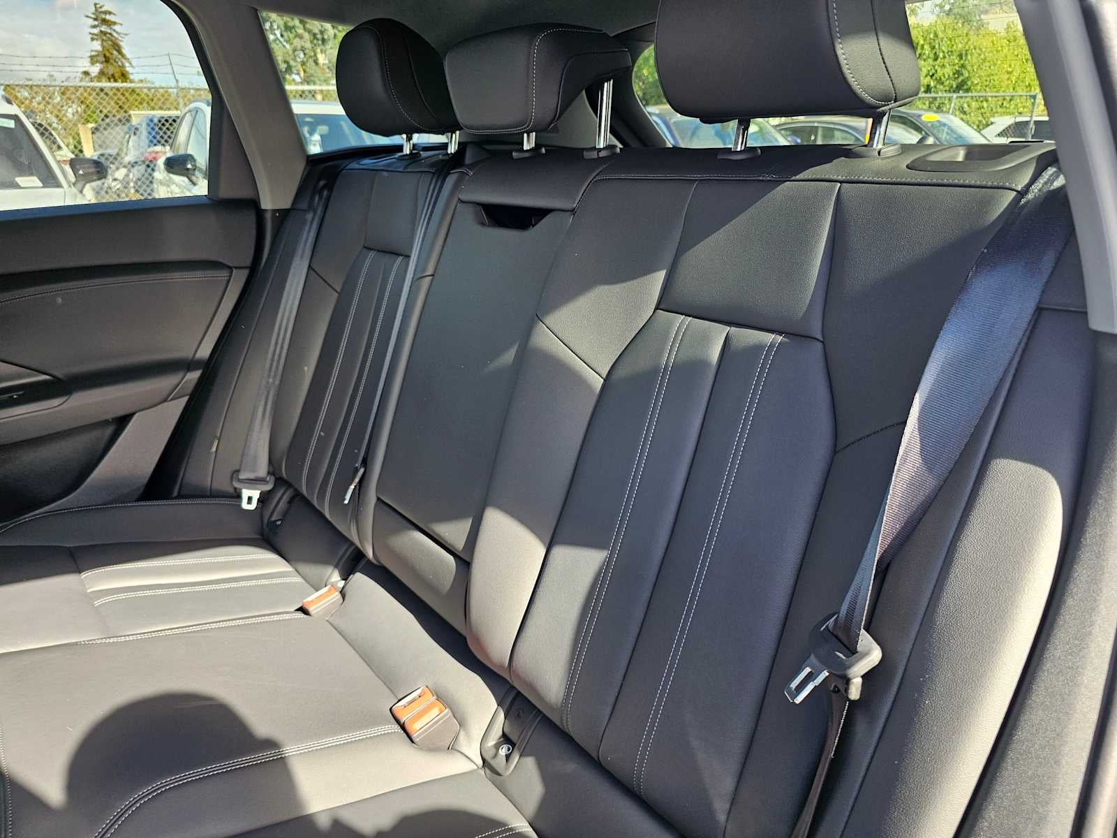 2025 Audi Q6 e-tron Premium