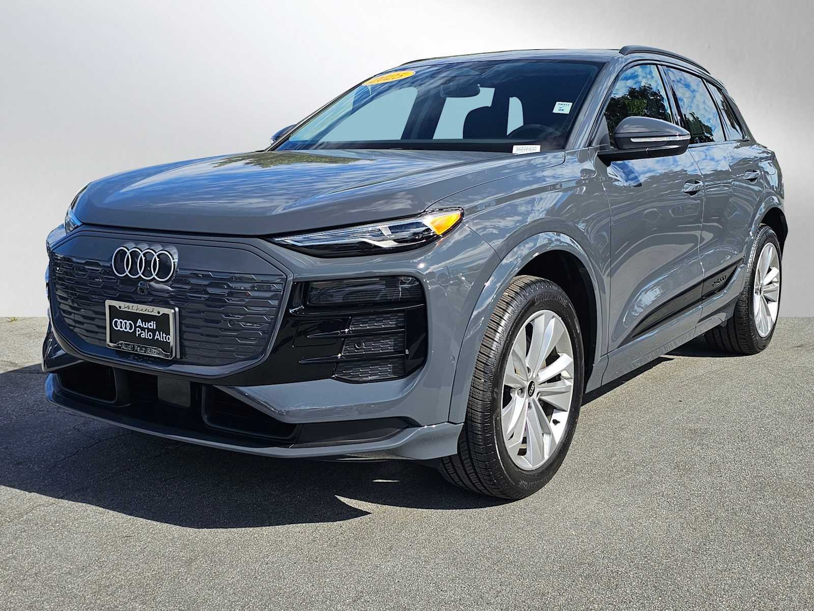 2025 Audi Q6 e-tron Premium