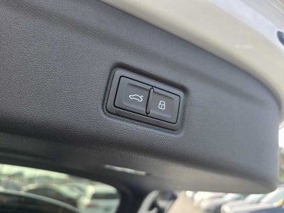 2025 Audi Q6 e-tron Premium