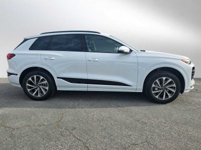 2025 Audi Q6 e-tron Premium