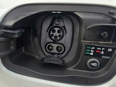 2025 Audi Q6 e-tron Premium