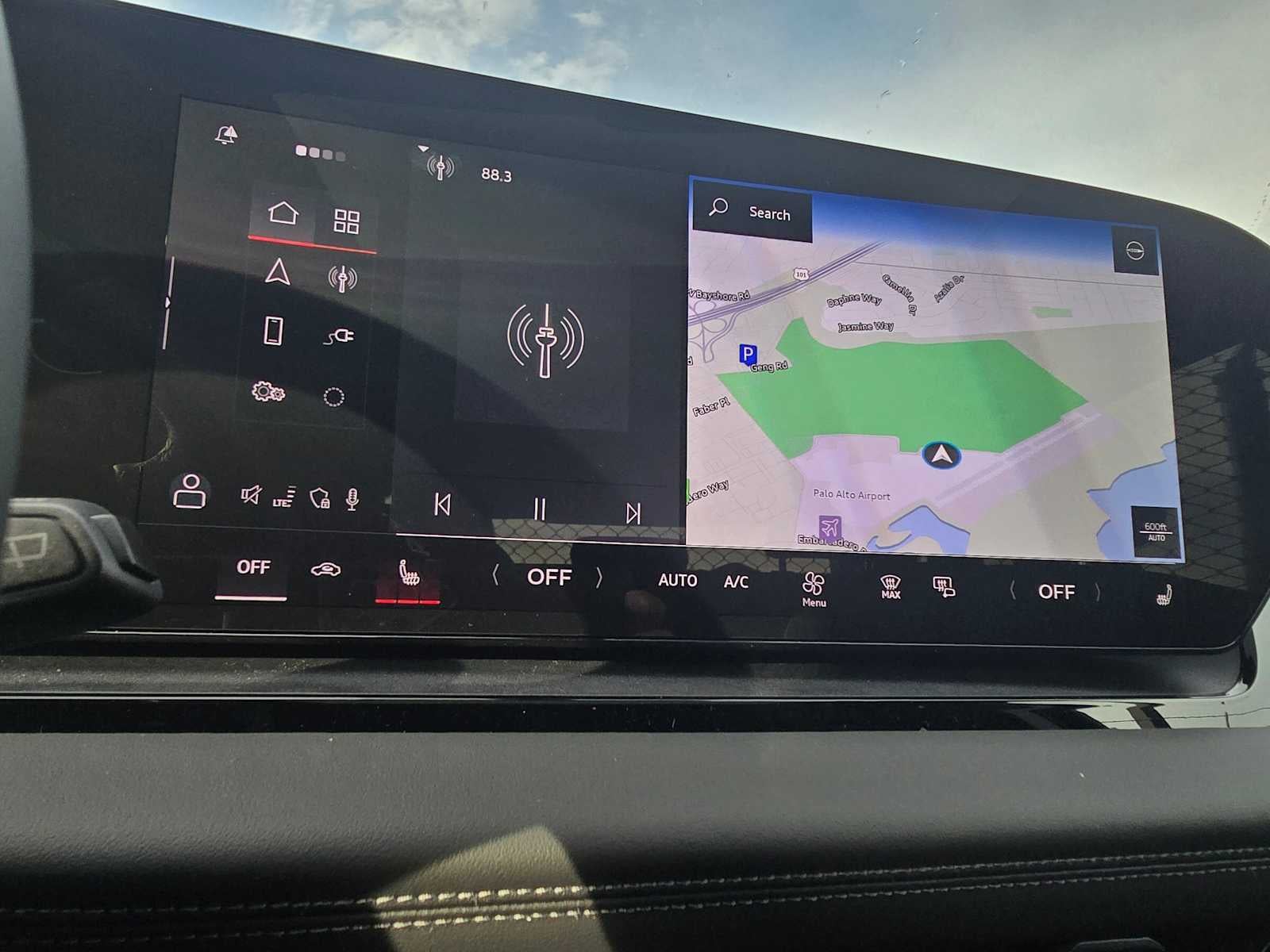 2025 Audi Q6 e-tron Premium