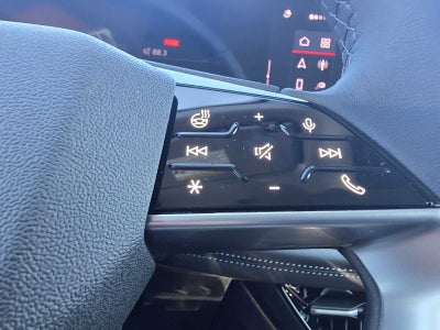 2025 Audi Q6 e-tron Premium