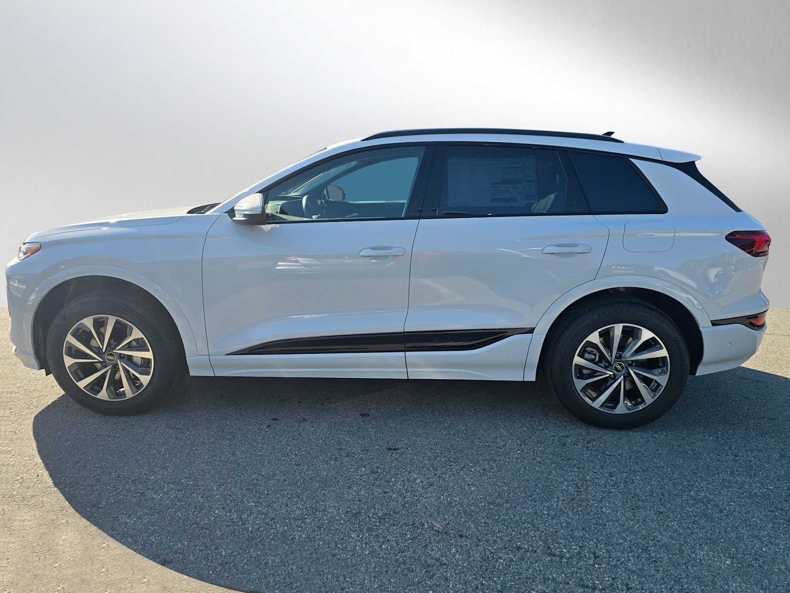 2025 Audi Q6 e-tron Premium